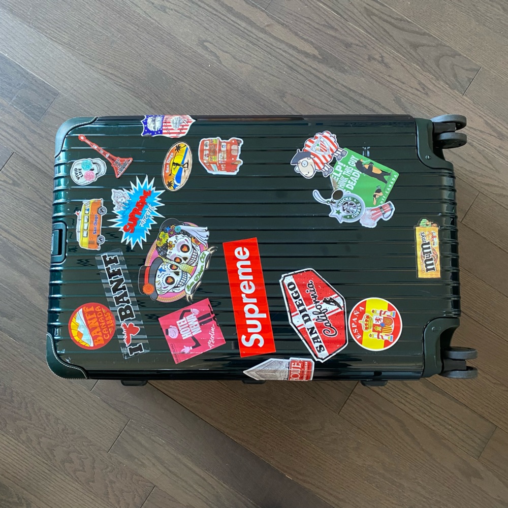 ✖️SOLD✖️ Rimowa Bossa Nova 26” Jet Green